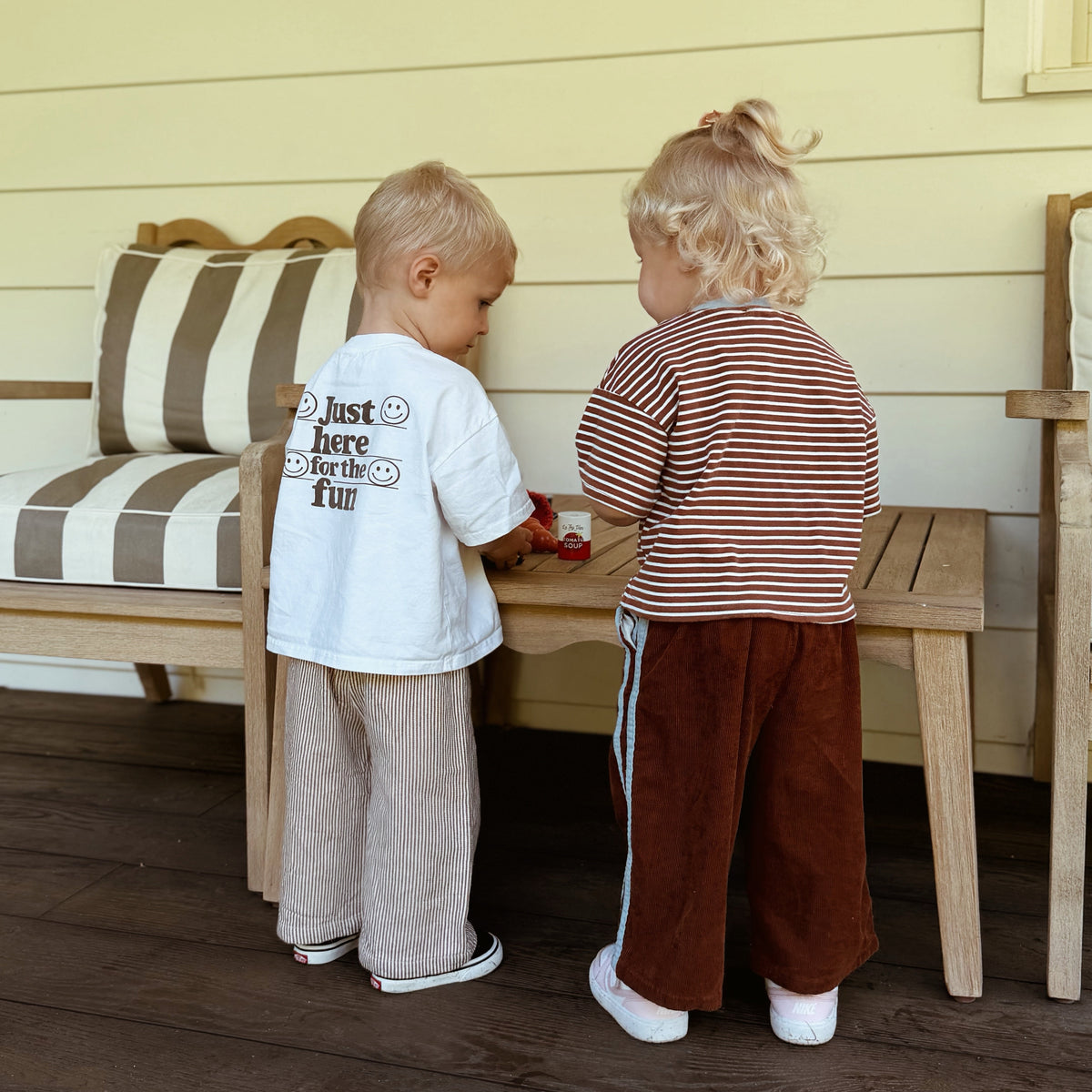 T-Shirt 'Just Here for the Fun' White
